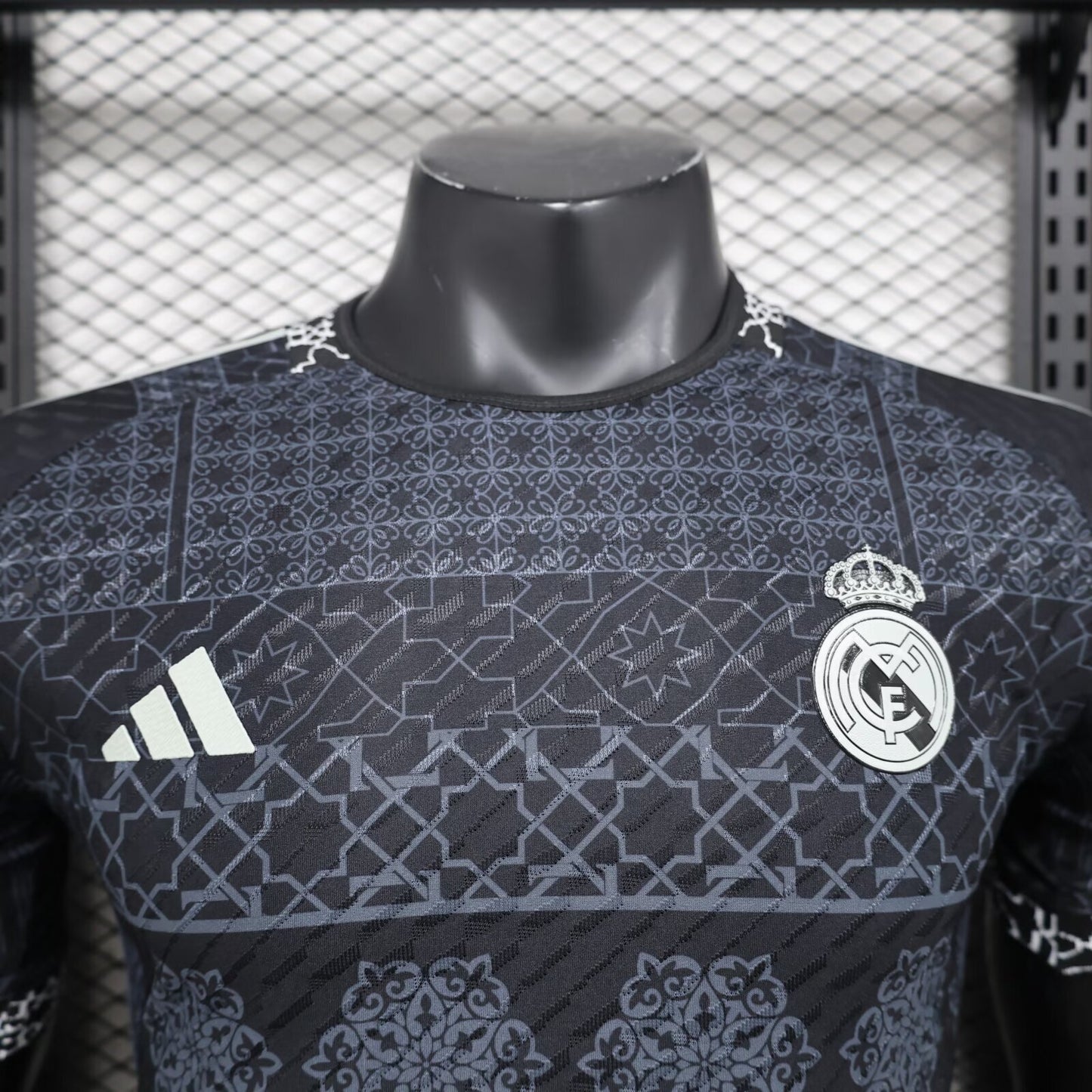 24/25 Real Madrid Black/Grey Special Jersey