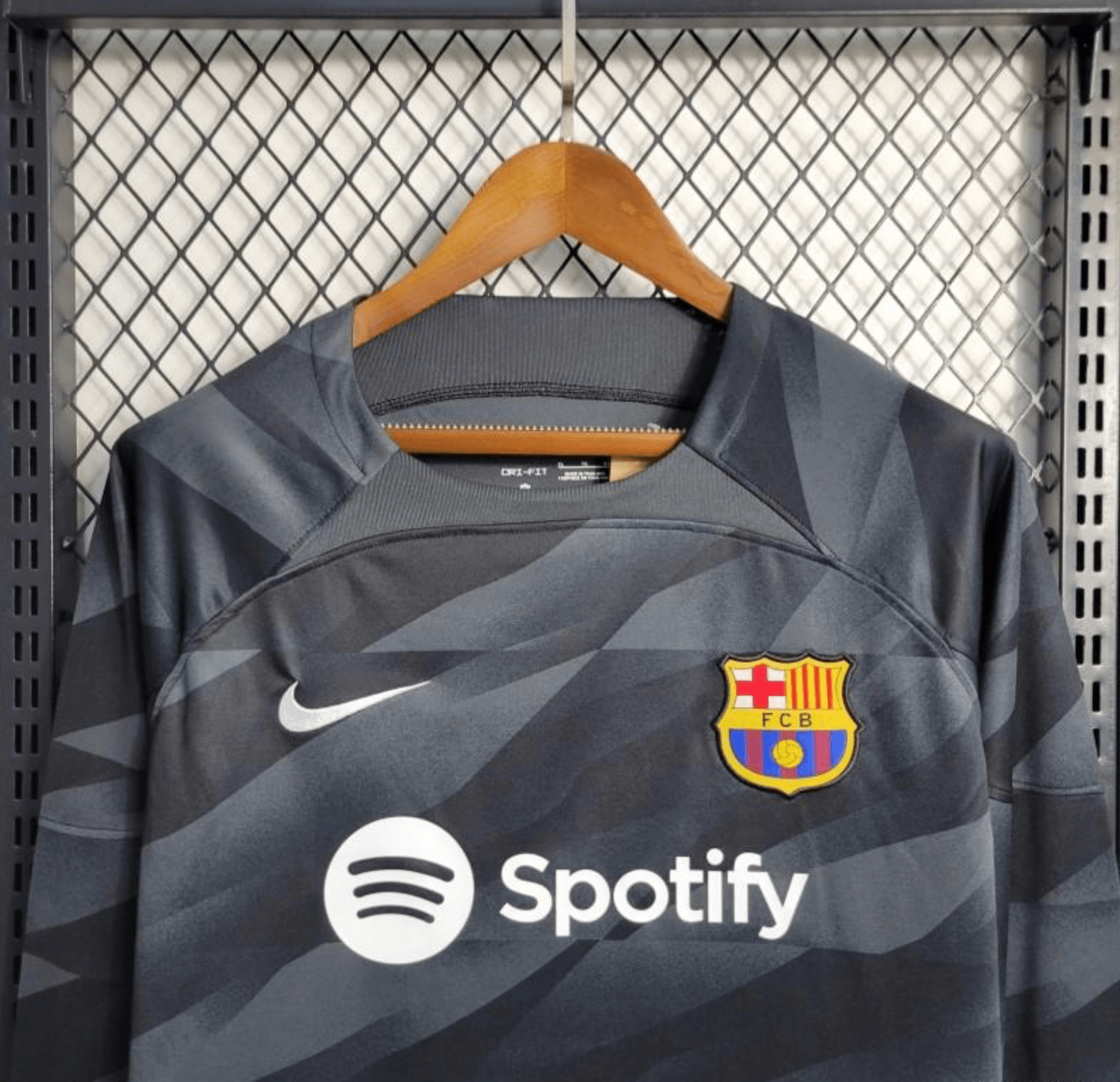 23/24 Long Sleeve Barcelona Black Goalkeeper Jersey