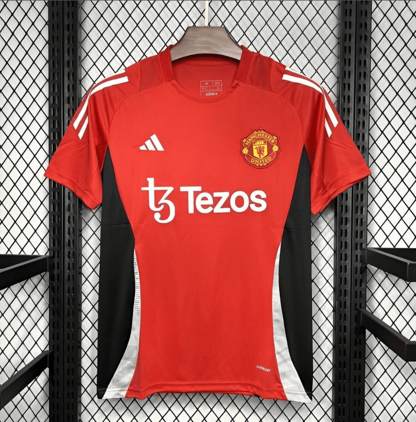 24/25 Manchester United Red Pre-match Training Jersey