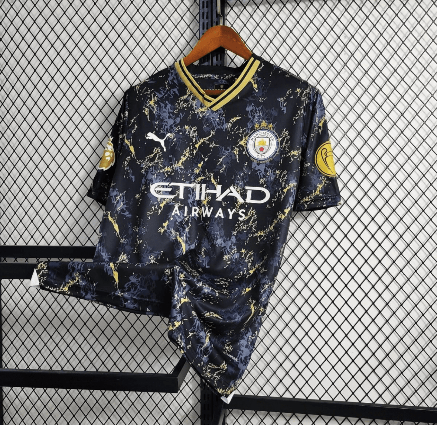 23/24 Manchester City Black Gold Special Edition Jersey With Full Patch