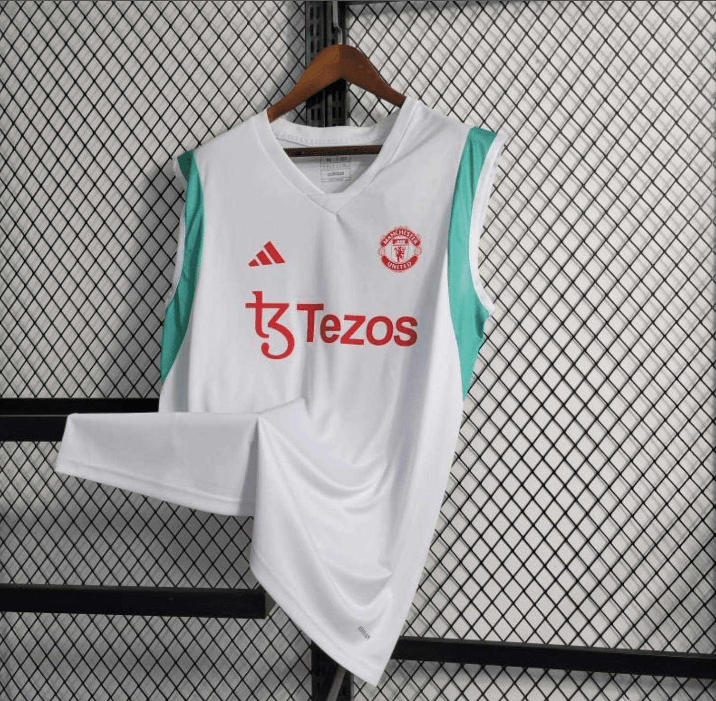 23/24 Manchester United White Training Vest Jersey