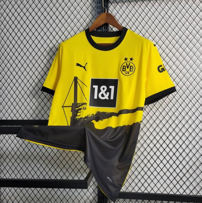 23/24 Borussia Dortmund Home Jersey