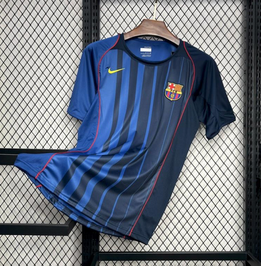 Retro Barcelona 2004-2005 Away Retro Jersey