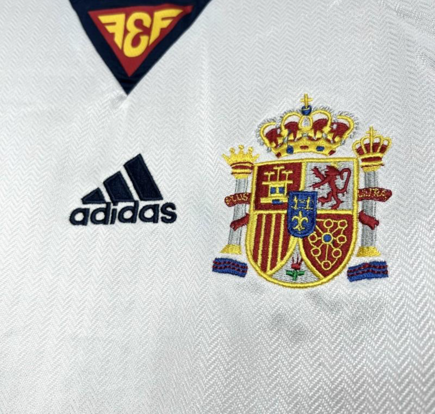 Retro 1998 Spain Away White Jersey