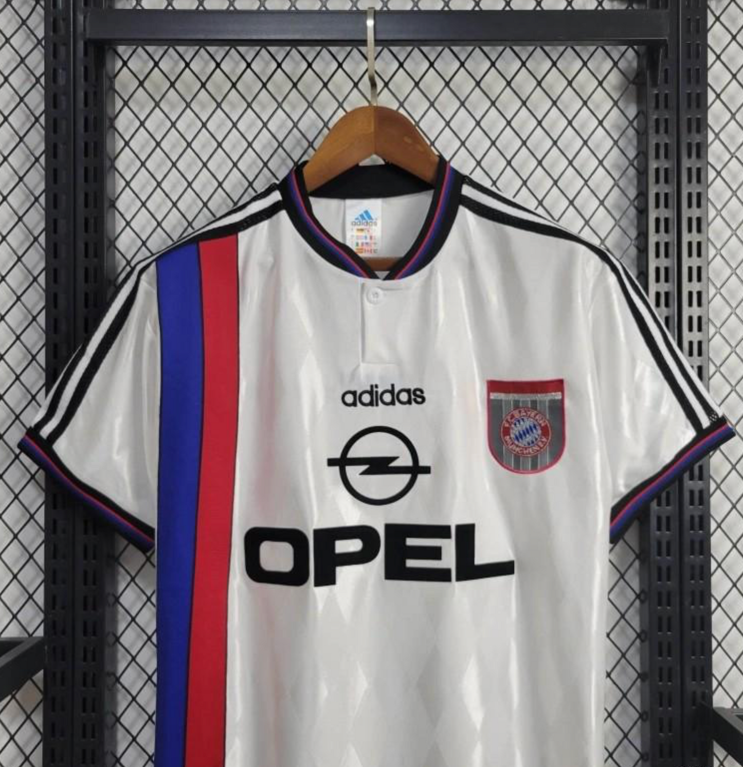 Retro 1996/98 Bayern Munich Away Jersey