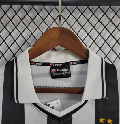 Retro 01/02 Juventus Home Jersey