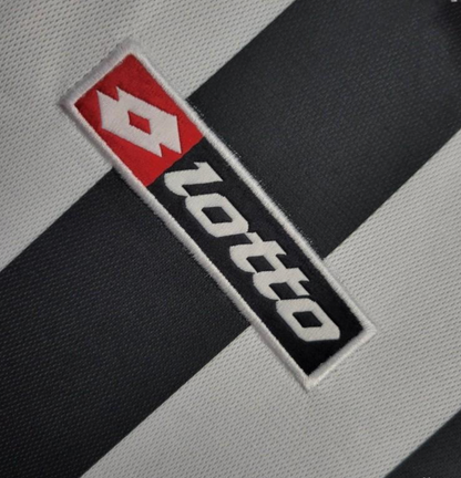 Retro 01/02 Juventus Home Jersey