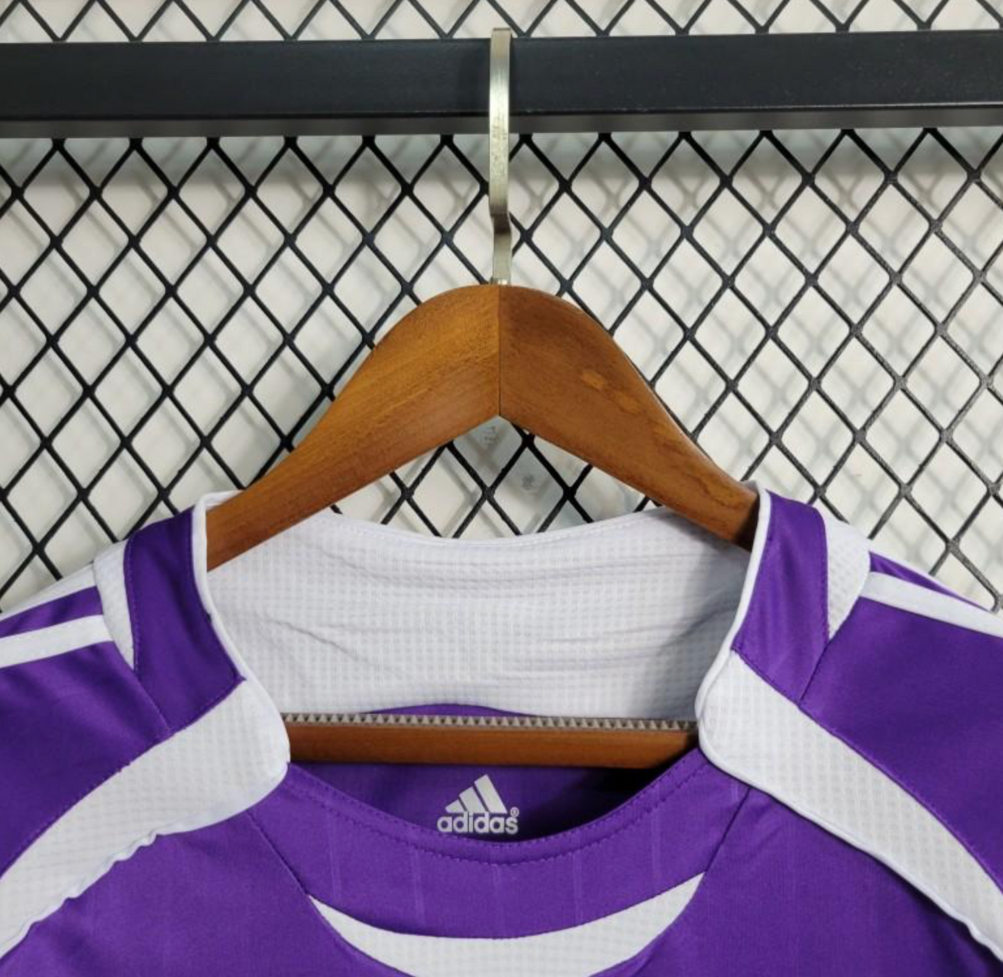 Retro 06/07 Real Madrid Third Purple Jersey