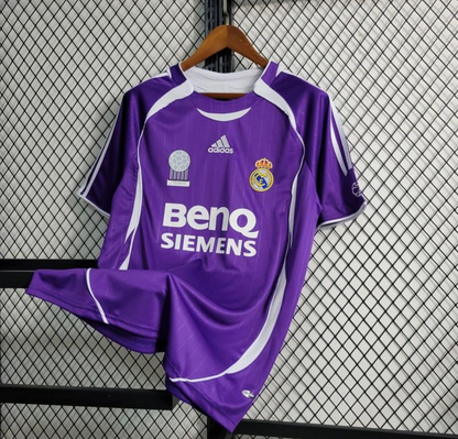 Retro 06/07 Real Madrid Third Purple Jersey