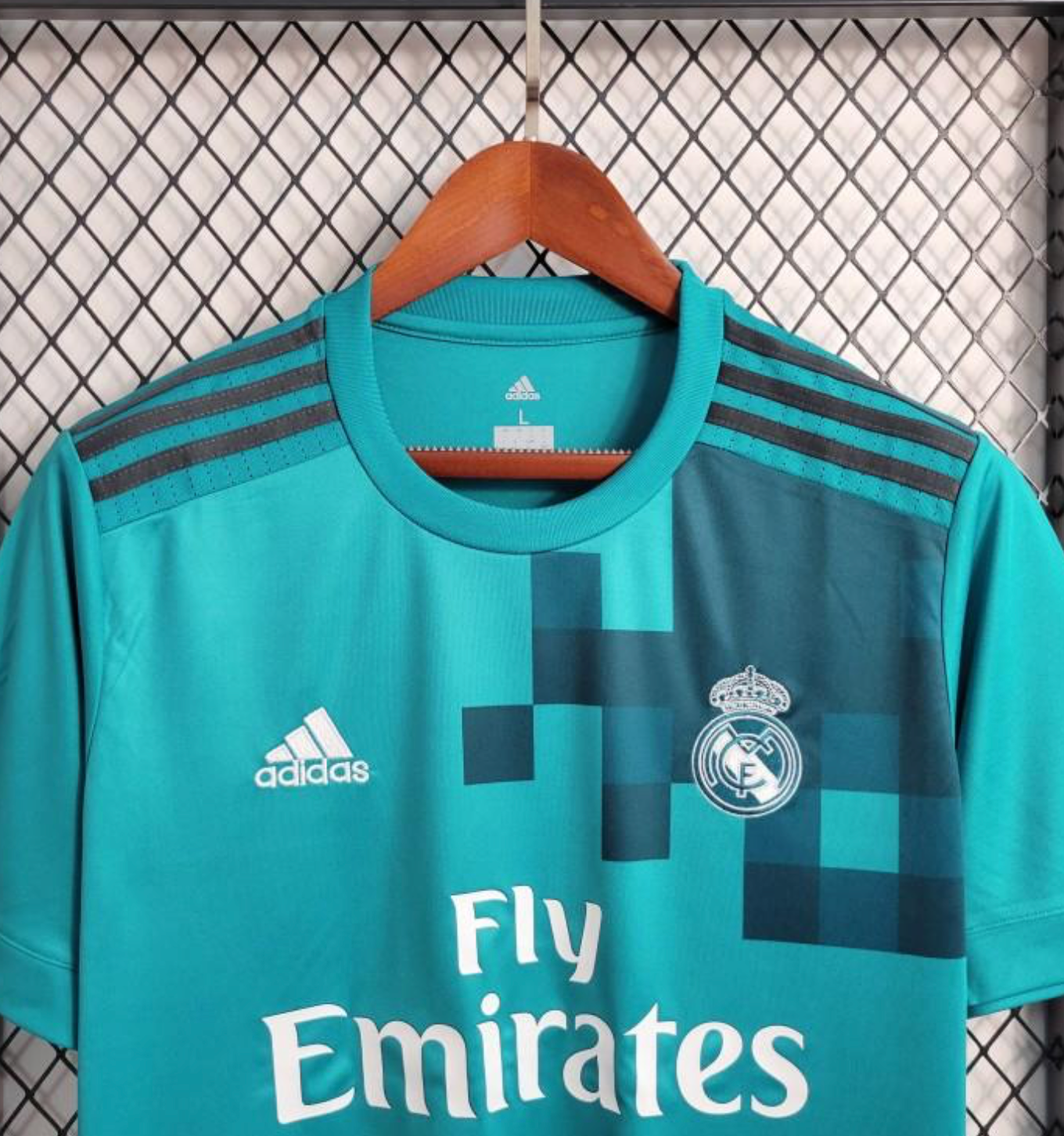 Retro 17/18 Real Madrid Third Blue Jersey