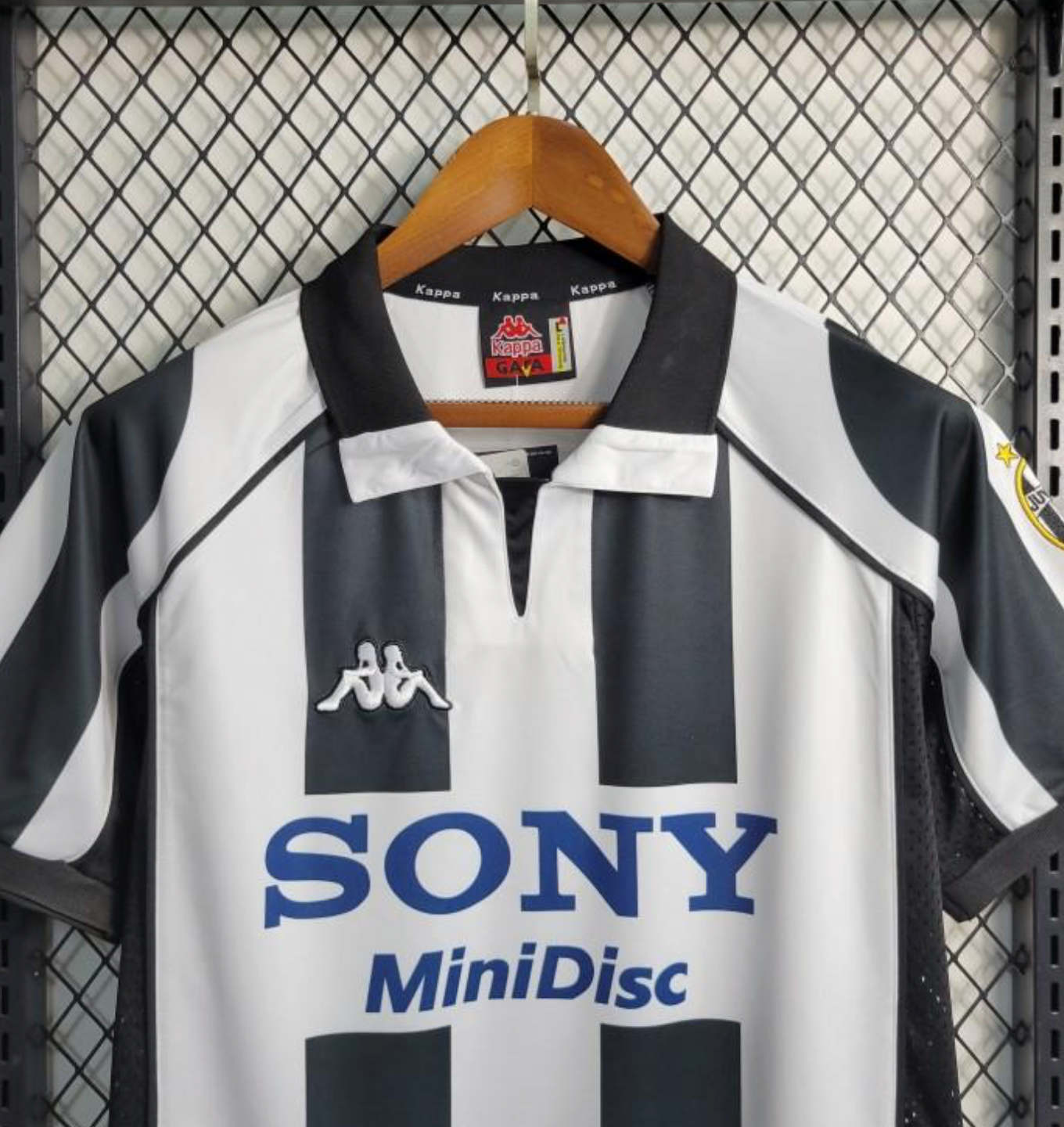 Retro 97-98 Juventus Home Jersey