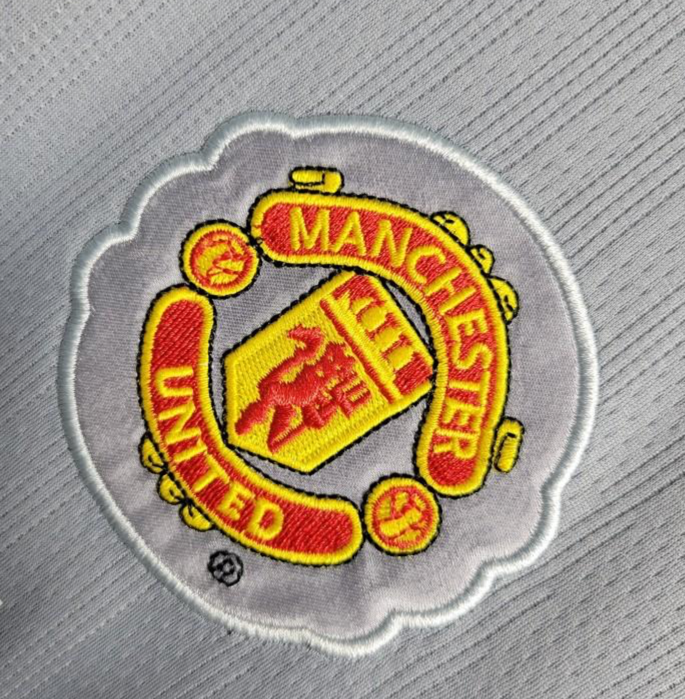 Retro 07/08 Manchester United Gray Goalkeeper Jersey