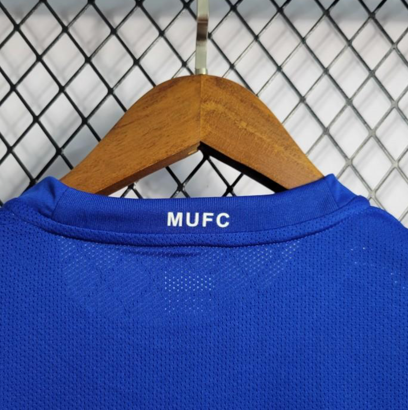 Retro 08/09 Manchester United Third Blue Jersey