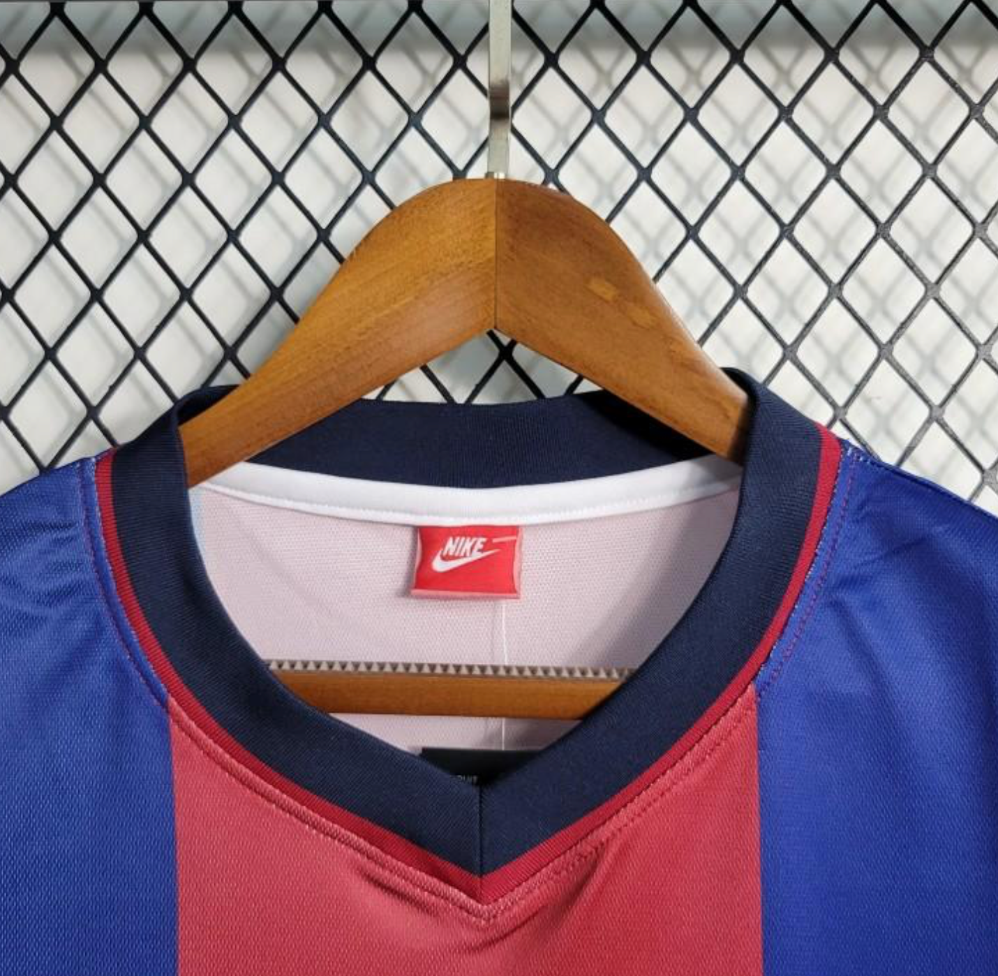 Retro 98/99 Barcelona Home Soccer Jersey