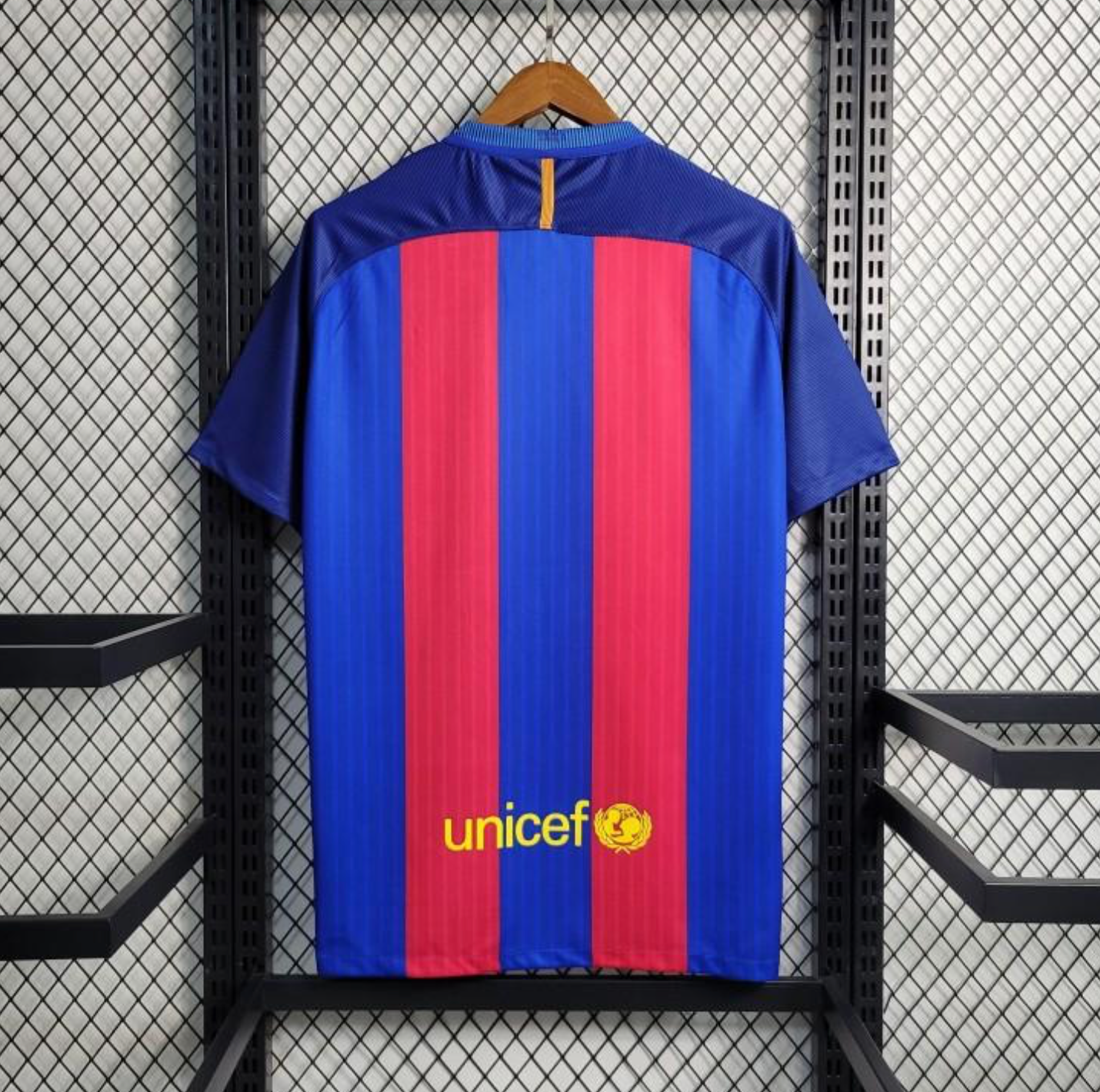 Retro 16/17 Barcelona Home Soccer Jersey