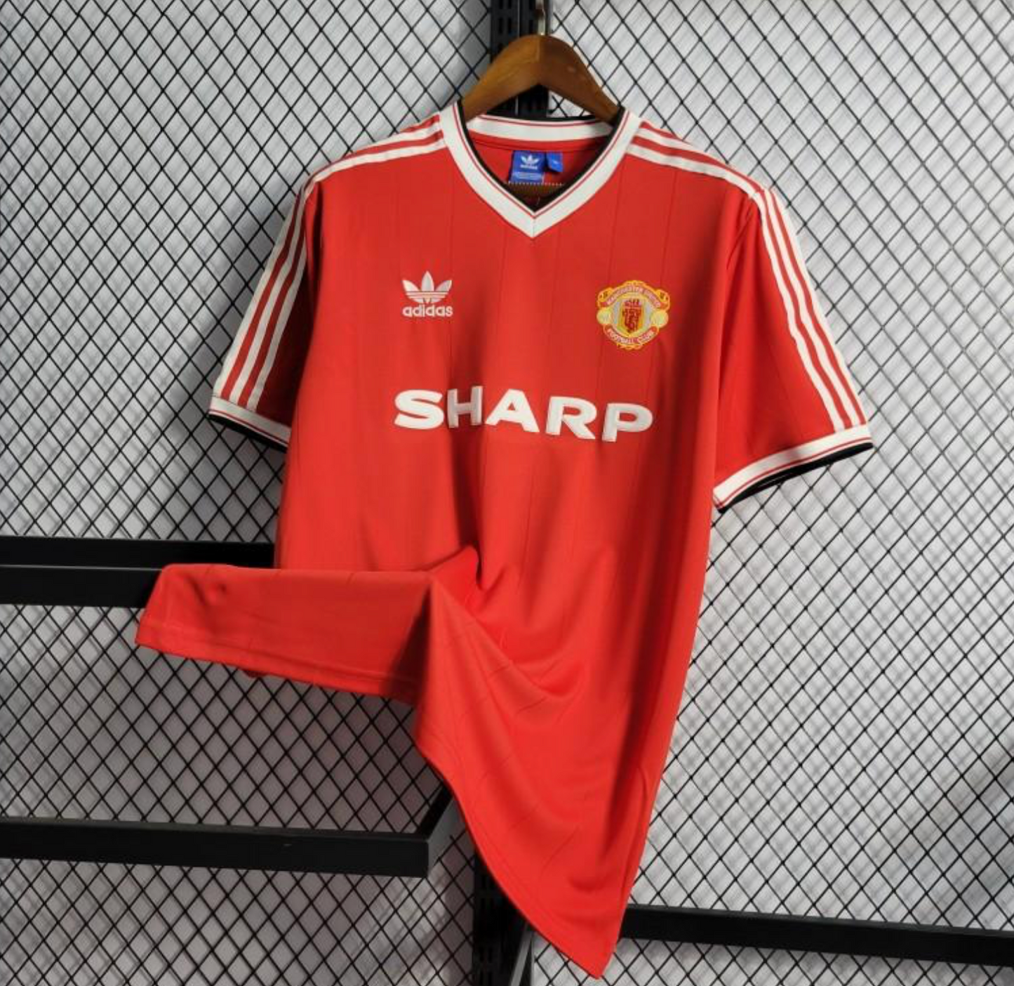 Retro 83/84 Manchester United Home Jersey