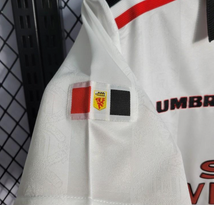 Retro 97/99 Manchester United White Jersey