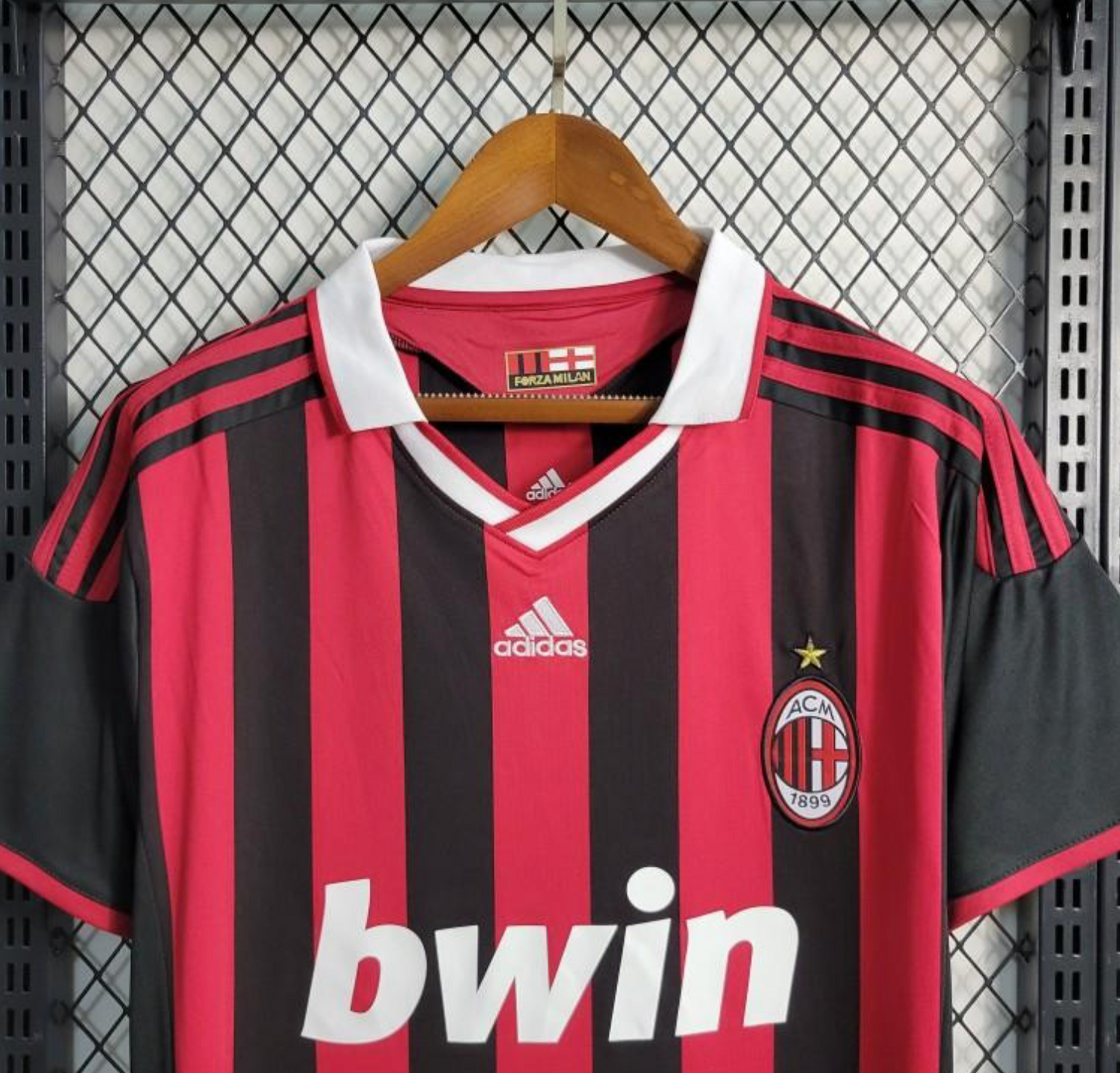 Retro 2009/10 AC Milan Home Jersey