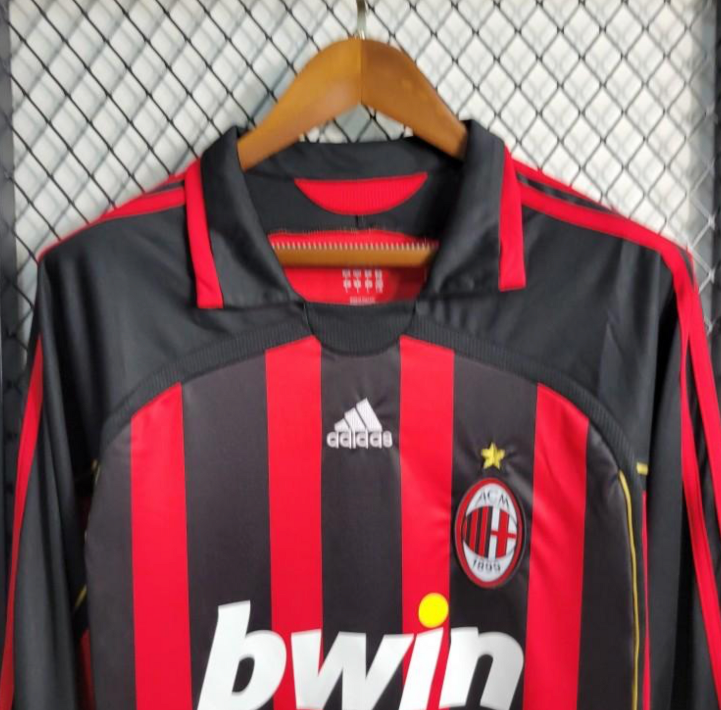 Retro 2006/07 AC Milan Home Long Sleeve Jersey