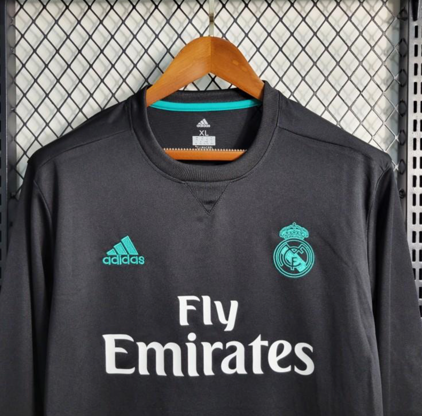 Retro 17/18 Real Madrid Away Black Long Sleeve Jersey