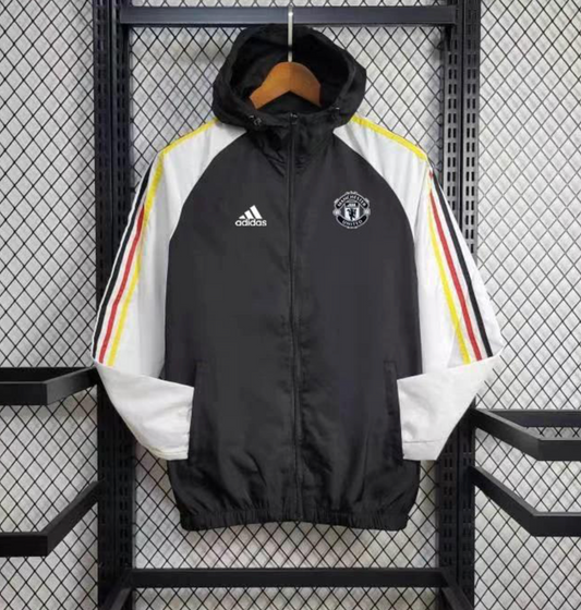 24/25 Manchester United Black/White Windbreaker