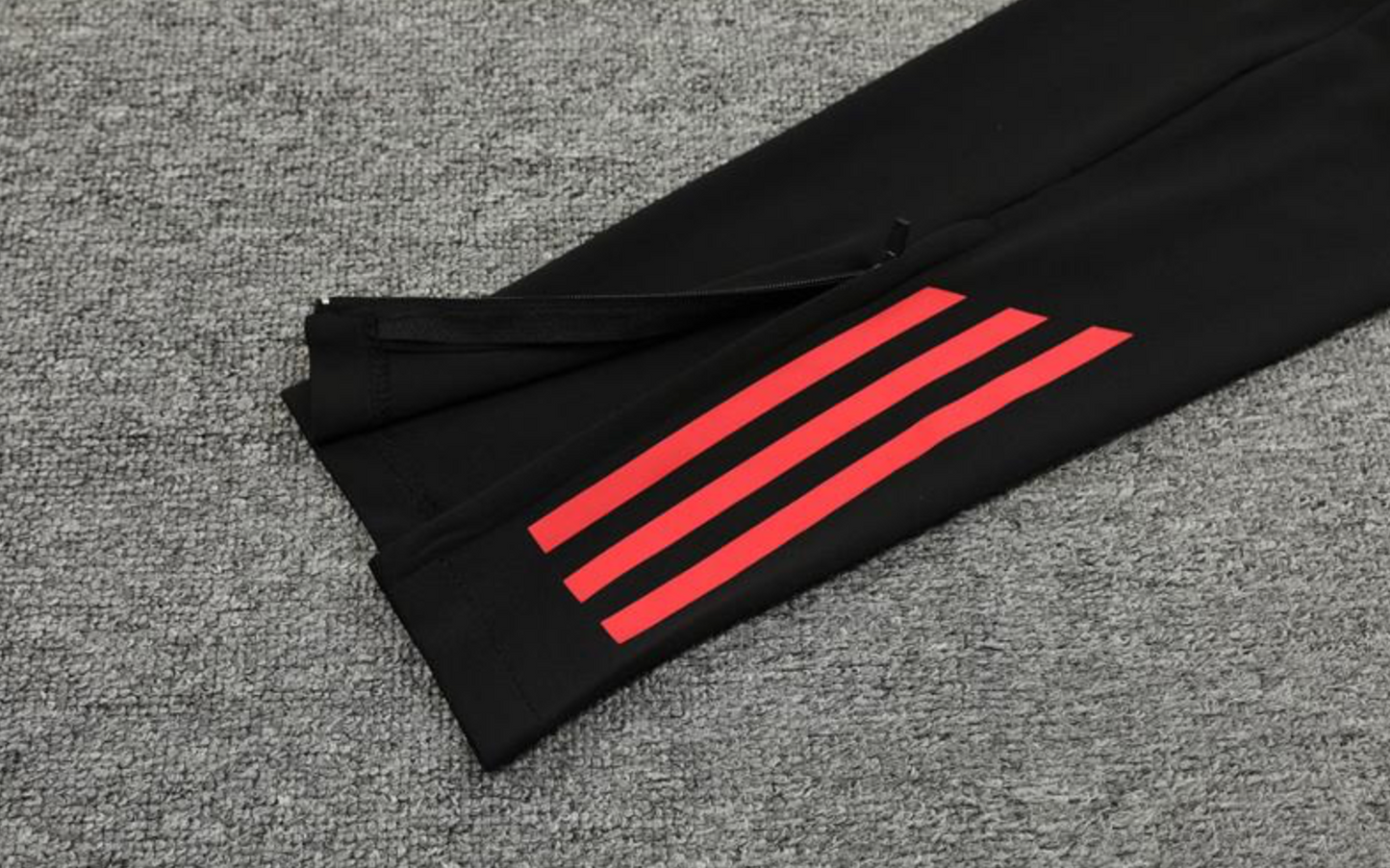 24/25 Bayern Munich Black Half Zipper Jacket + Long Pants