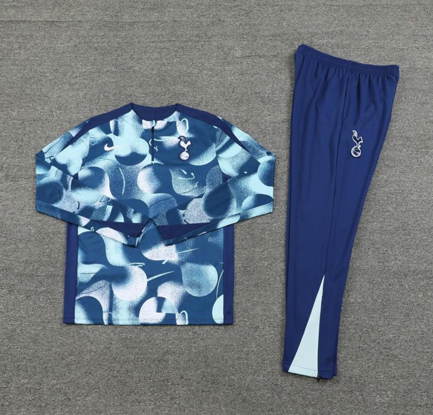 24/25 Tottenham Hotspur Blue Camouflage Half Zipper Jacket + Long Pants