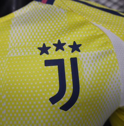 25/26 Juventus Away Jersey