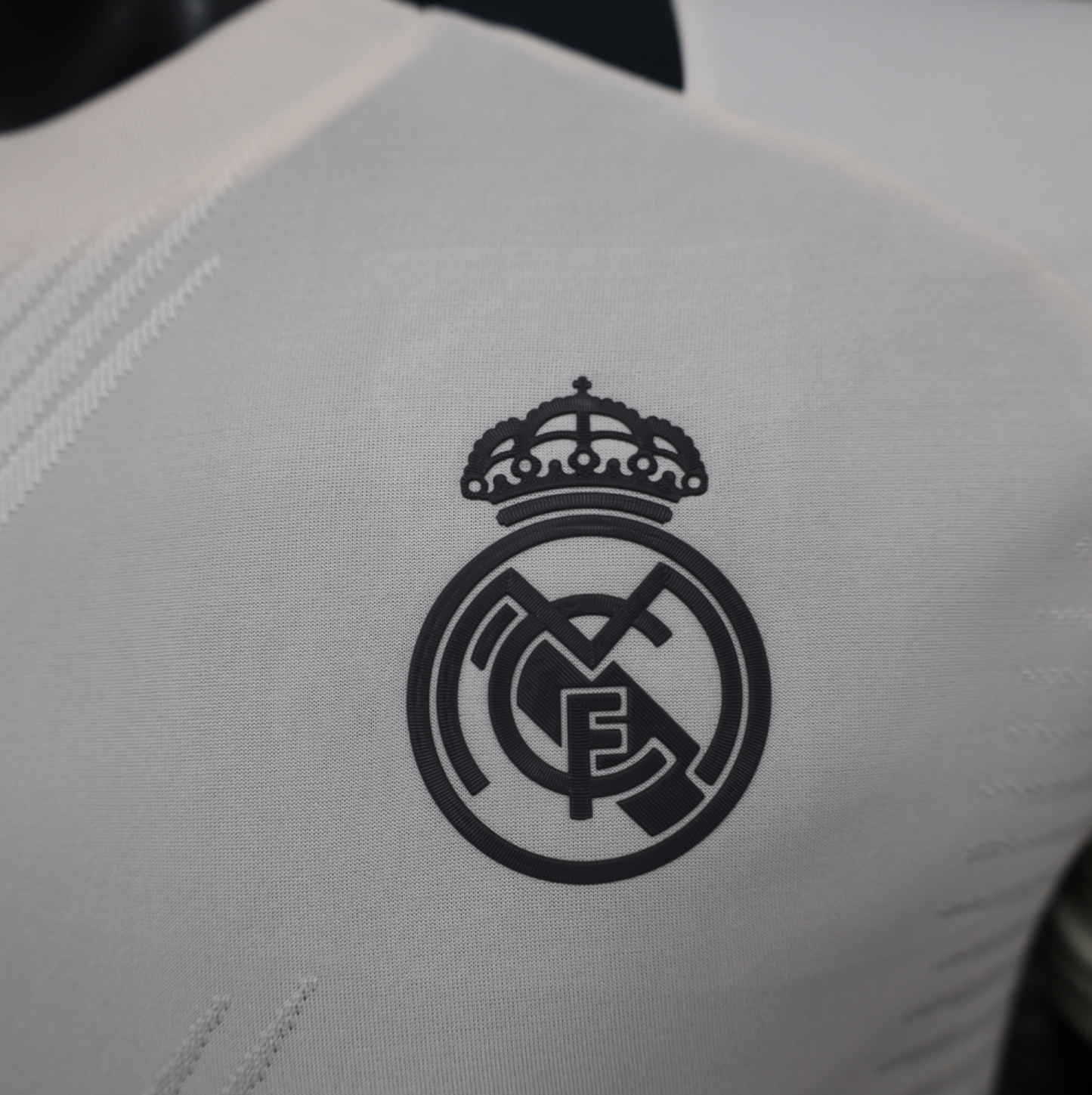 24/25 Real Madrid Training Jersey