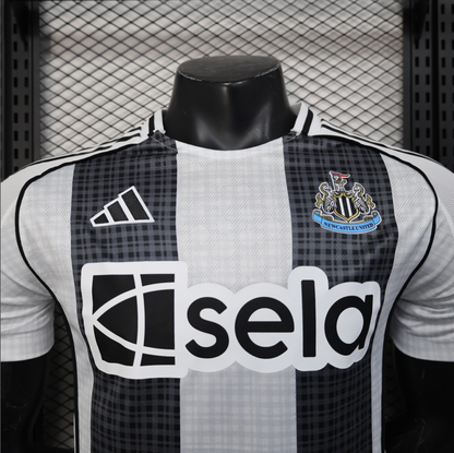 25/26 Newcastle United Home Jersey