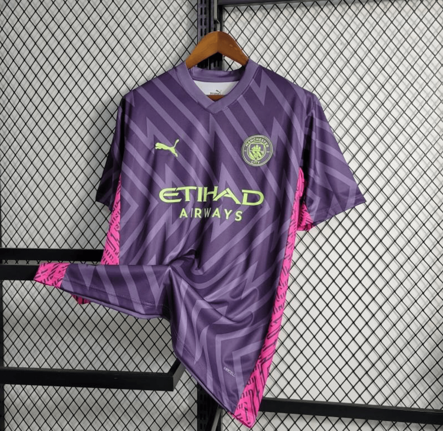 23/24 Manchester City Purple Goalkeeper Jersey