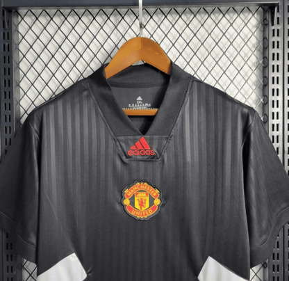 23/24 Manchester United Black Icon Jersey Embroidery Logo