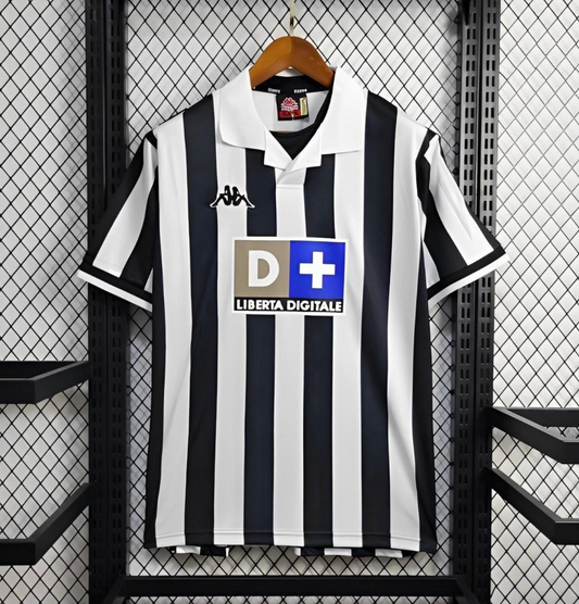 Retro 1998/99 Juventus Home Jersey