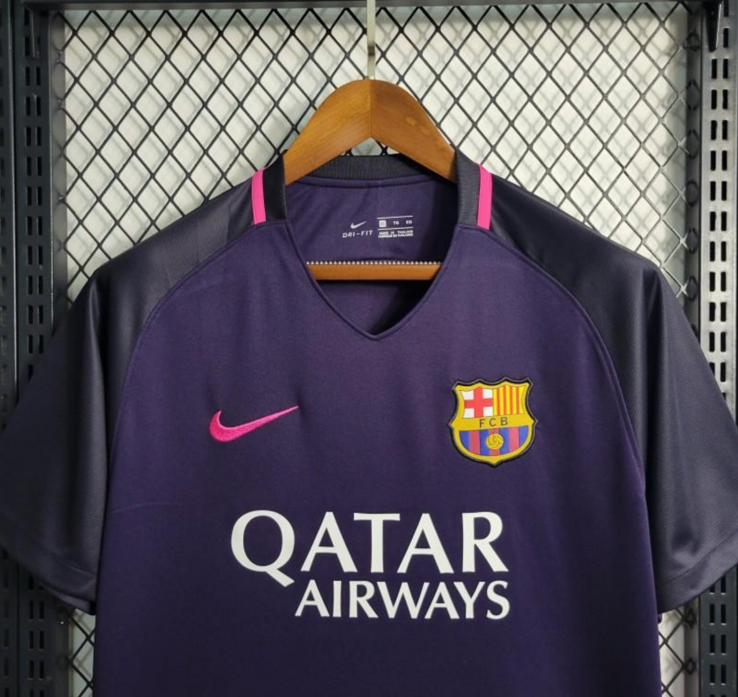 Retro 16/17 Barcelona Away Purple Jersey