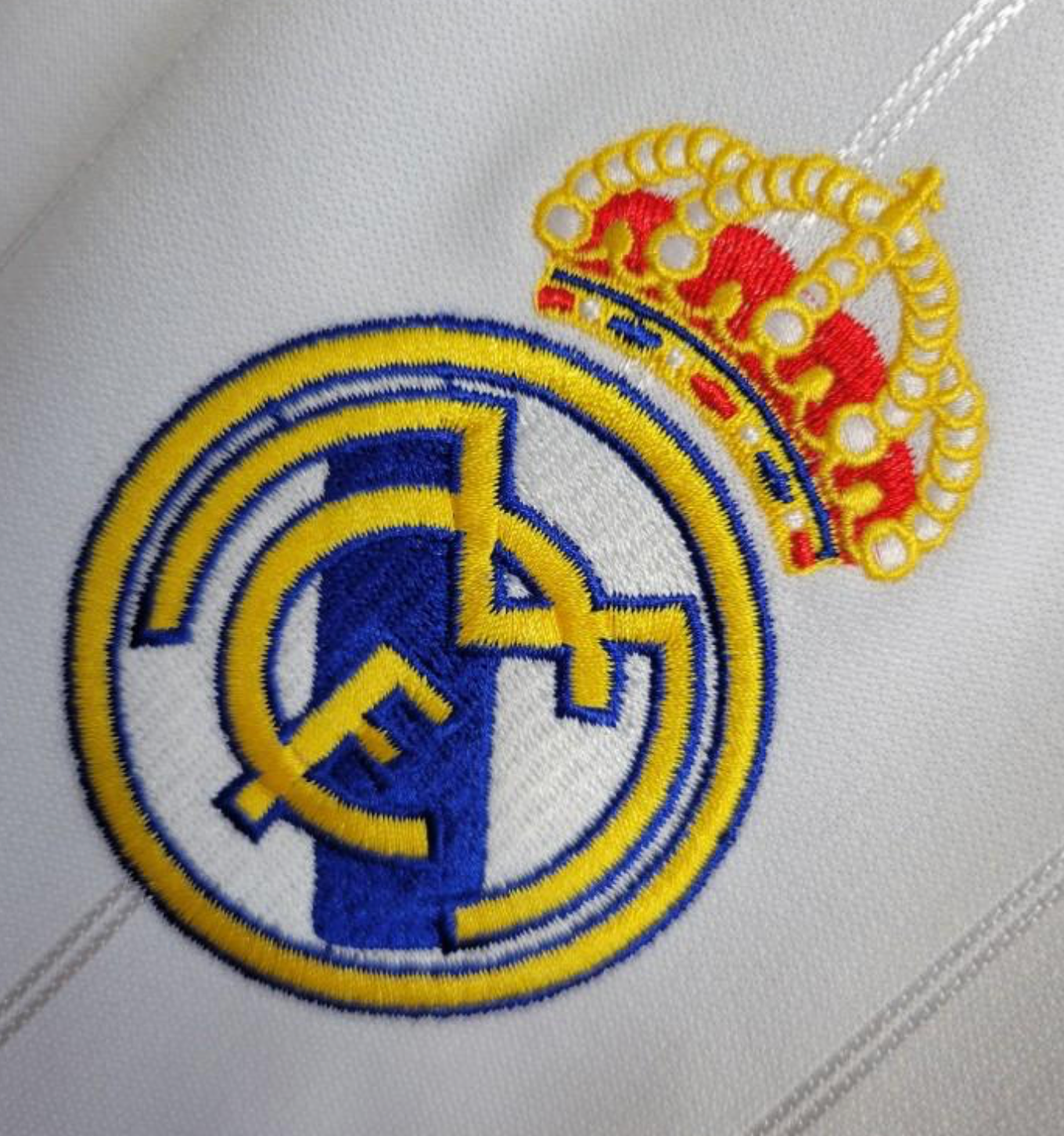 Retro 12/13 Real Madrid Home Jersey