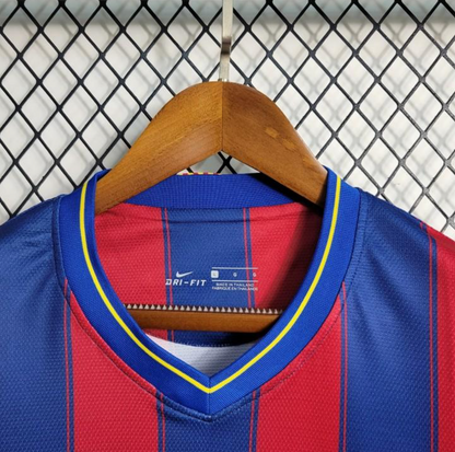 Retro 09/10 Barcelona Home Soccer Jersey