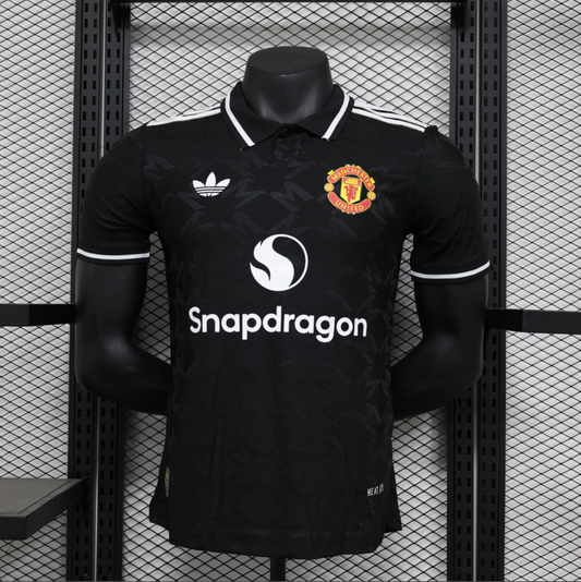 24/25 Manchester United Black Polo Jersey